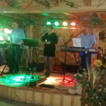 Dukat À l'intérieur