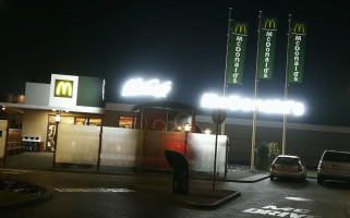 Mcdonald's outside