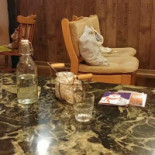 Kawiarnia Zielona Sofa À l'intérieur