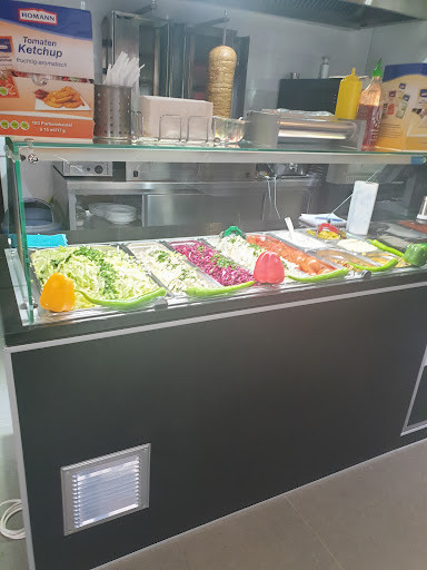 Zakręcona, Tu Zjesz Pysznie Menu