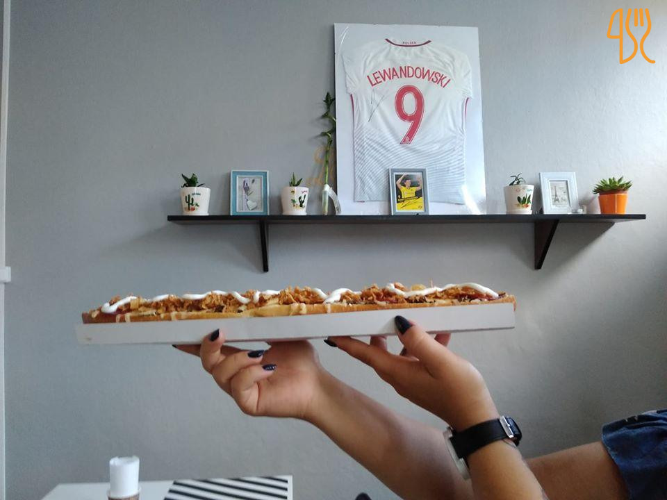 Zakręcona, Tu Zjesz Pysznie Menu