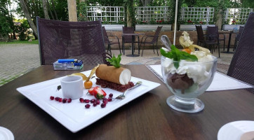 Lisewski Dwór Dentro