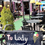 Lody Własna Produkcja Hmm Piekarscy Na zewnątrz