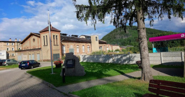 Szyb Witold Pub Esterno