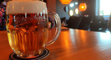 Szyb Witold Pub Minuman