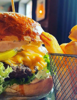 Szyb Witold Pub Minuman