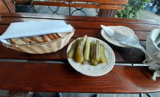 Karczma Pod Strzechą