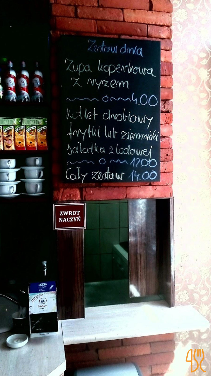 Ministerstwo Śledzia I Wódki Menu