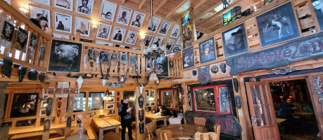 Siekierezada À l'intérieur