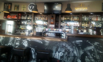 The Jack À l'intérieur