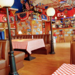 Boulevard 77 Pub Catering À l'intérieur