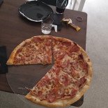 Pizzeria Graffiti food