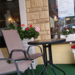 Café Pizza Italiana Na zewnątrz