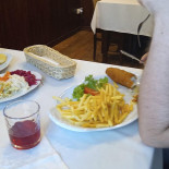 Mazowsze. Tradycyjna Polska Kuchnia. Olbrzymie Porcje. Napój