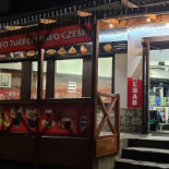 Bey Kebab Na zewnątrz
