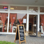 Yama Sushi Na zewnątrz