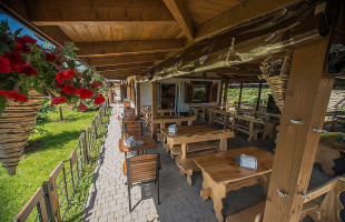 Dom Nad Rozlewiskiem Dentro