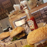 Burger Tito À l'intérieur