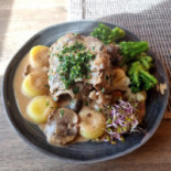 Barć Dębowa Nourriture