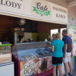 Cafe Pod Wieżą Na zewnątrz