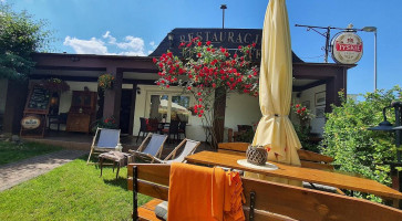 Kredens Cafe Extérieur