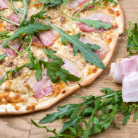 Pracownia Pizzy Skórzewo food