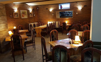 Pod Orłem S.c. Dentro