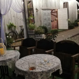 Dom Restauracyjny Pod Kasztanami Na zewnątrz