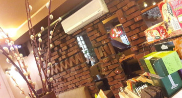 Pizzeria Chili inside