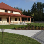 Dworek Marysienka Na zewnątrz