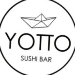 Yotto Sushi Na zewnątrz