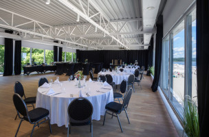 Bulaj À l'intérieur