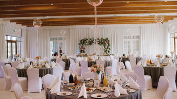 Nowa Holandia À l'intérieur