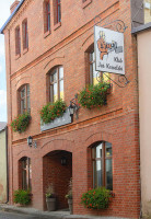 Jaś Kowalski Klub Exterior