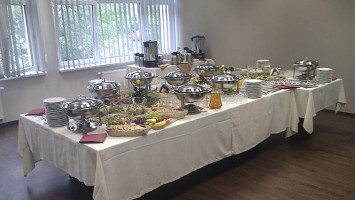 Jaś Kowalski Klub Dentro