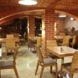 Willa Puck Cafe Dentro