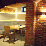 Willa Puck Cafe Dentro