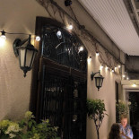 Pauzza À l'intérieur