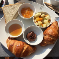 Scandale Royal food
