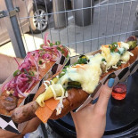 The Dog Foodtruck Dania