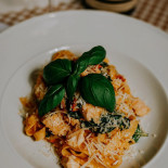 Haldi Garden Indian Comida