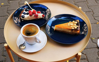 Winkiel Kawiarnia Bebida