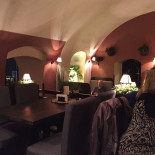 Morela À l'intérieur