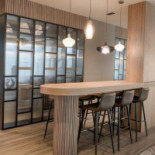 Sobre De La Mesa Dentro