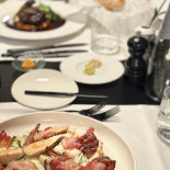 Sobre De La Mesa Comida