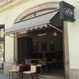 Café Olé Na zewnątrz