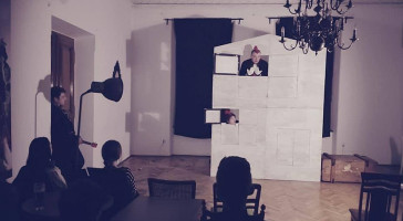 Lostbar À l'intérieur