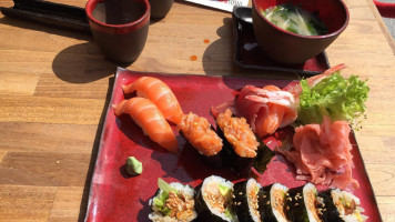 Oto Sushi Nourriture