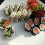 Hana Sushi Japanese Dania