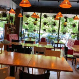 Hello Vietnam 2 inside